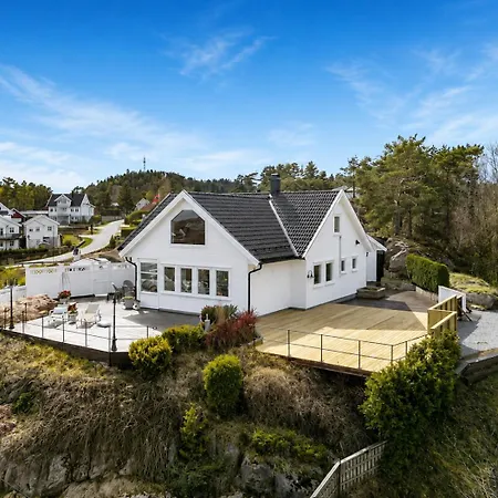 Sea View - 15 Min From Arendalsuka * グリムスタ