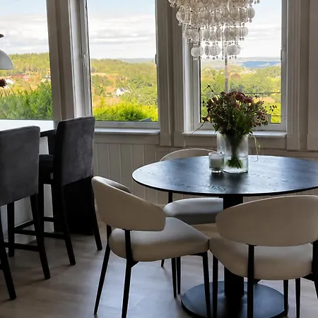 Sea View - 15 Min From Arendalsuka グリムスタ