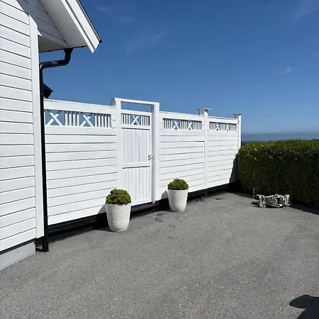Villa Sea View Fevik